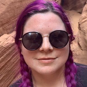 Meet your Posher, Jenj